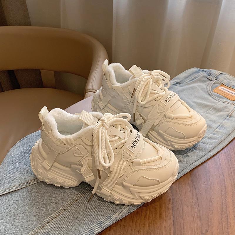 

Корейская новая бархатная обувь для папы для женщин 2024 года - зимние повседневные кроссовки на толстой подошве для студентов FB9905-2 38