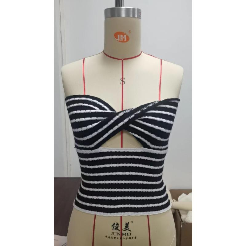 Frühlings- und Sommer-Damenpullover Gestrickte Neckholder-Tops und trägerlose Westen