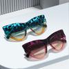 Ladies' Sense of Luxury and Personality Sunglasses Women Trendy Travel Photography Sun Glasses Outdoor UV-Protective Sunglasses