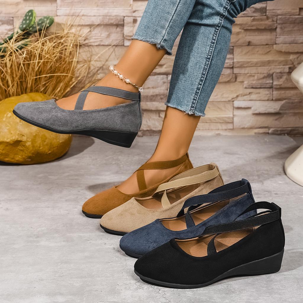 2025 New Spring Women Flats Casual Shoes Round Toe Shallow Loafers Solid Retro Comfort Low Heels Sneakers Women Zapatos De Mujer