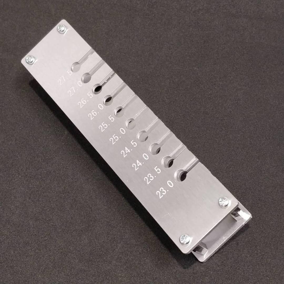 

Mini 4WD jig tire creation tire processing jig 10 (Pella stages)