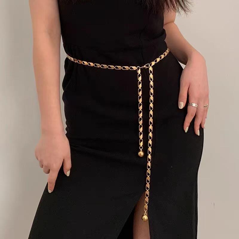 Elegant Women s Hollow Chain Belt - Fashionable European & American Skirt Accessory
