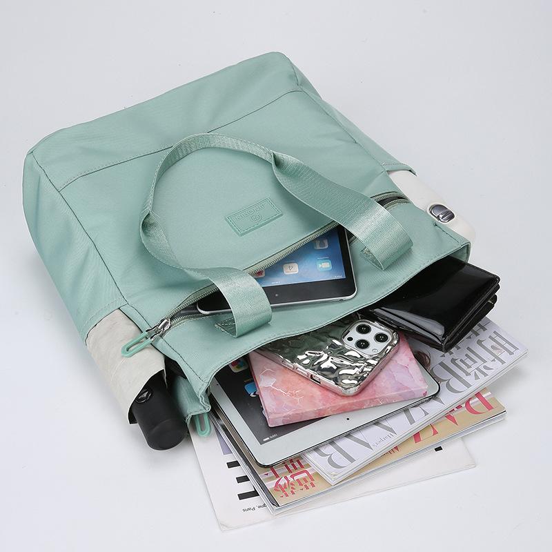 Women Large Capacity Tote Bag Nylon Shoulder Handbag Casual Zipper Shopping Bag Lightweight Travel Work School Carryall Purse