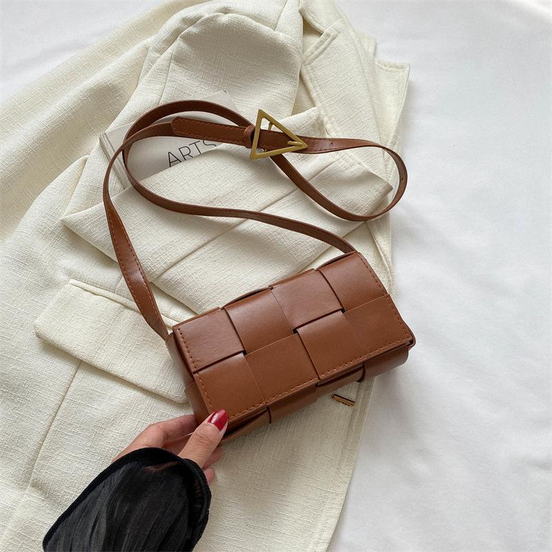 Niche Trend Messenger Bag Autumn New Bag Women's Fashion Simple Small Square Bag Casual Personality Shoulder Bag