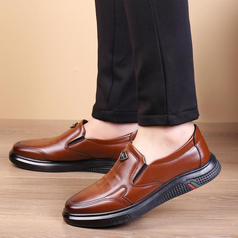 Fashion Men Leather Shoes Daily Office Sneakers Zapatos Hombre Casual Loafers Comfortable Soft Driving Walking Shoes Men Loafers