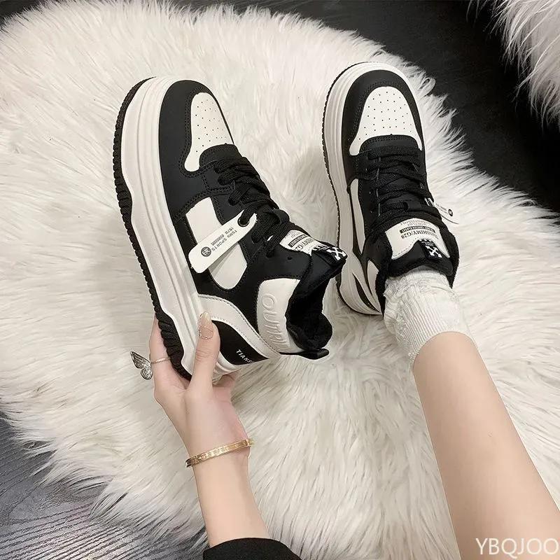 Fashionable High Top Velvet Board Shoes  Winter New Soft and Comfortable Vulcanized Casual Sports Women's Shoes Keep Warm