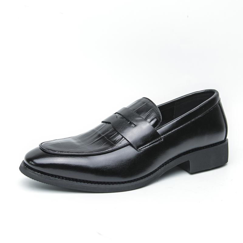 Classic Men's Business Work Shoes Massage Sole Versatile Men's Loafers Thick Soled Leather Casual Shoes Comfortable Versatile