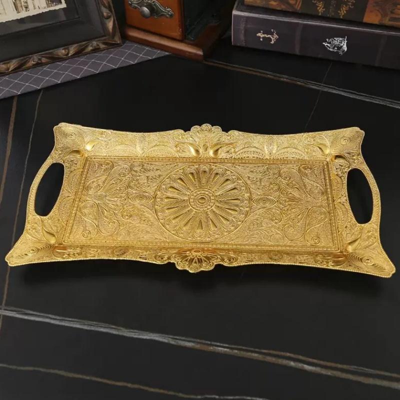 Exquisite European Metal Tray With Ear Flat Rectangular Plate Palace Golden Peacock Design For Home Decor