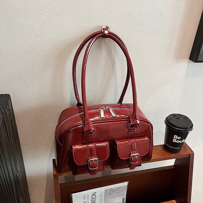 South Wind Women's Spring 2025 Retro Boston Samba Lounge Handbag