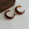 Retro color large C-shaped resin earrings, earrings, simple temperament, daily high-end fashion personality C-ring earrings, versatile