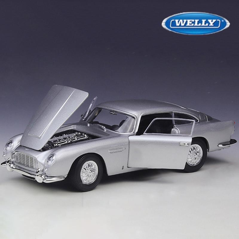 

WELLY 1:24 Aston Martin DB5 Alloy Car Diecasts & Toy Vehicles Car Model Miniature Scale Model Car Toy For Children серебряный