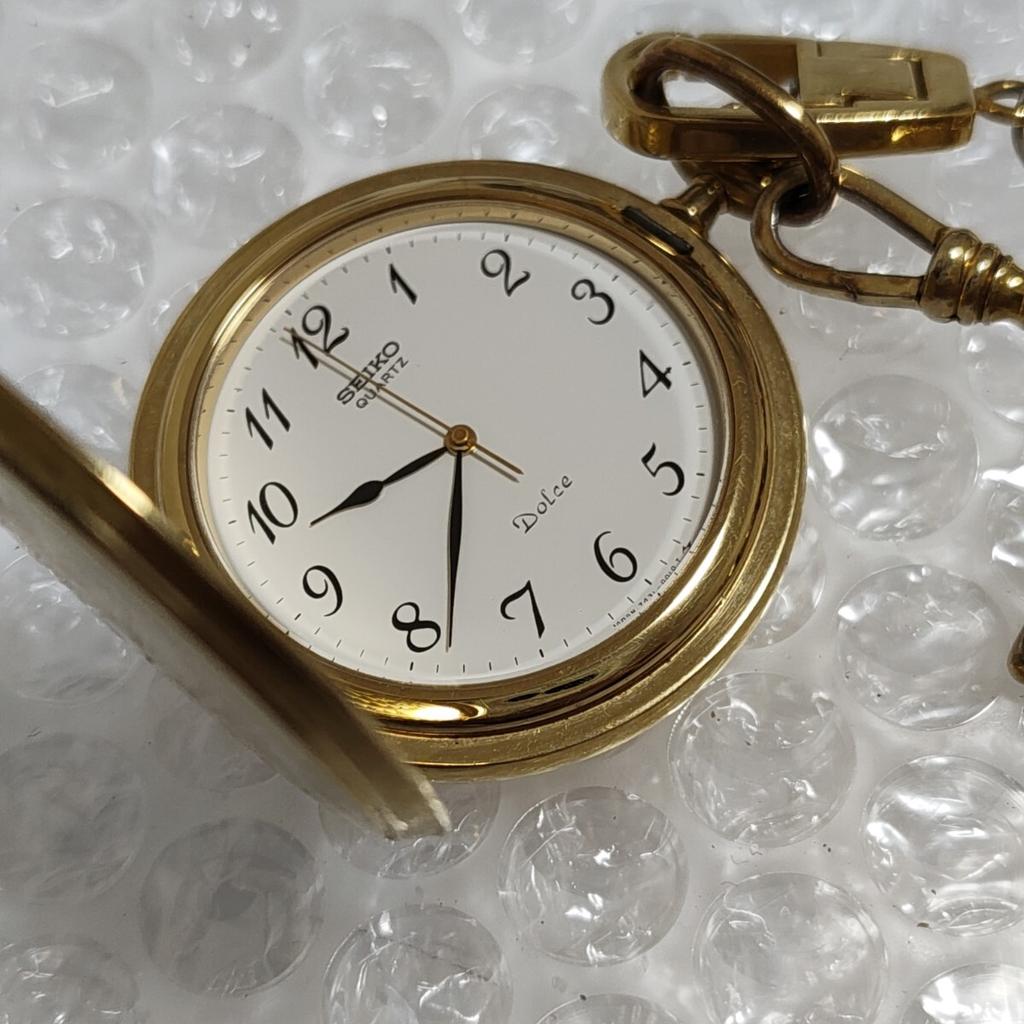 SEIKO Dolce Pocket White Quartz Wristwatch [Working Condition] Watch, Dial, Movement, (Management Code K26R)