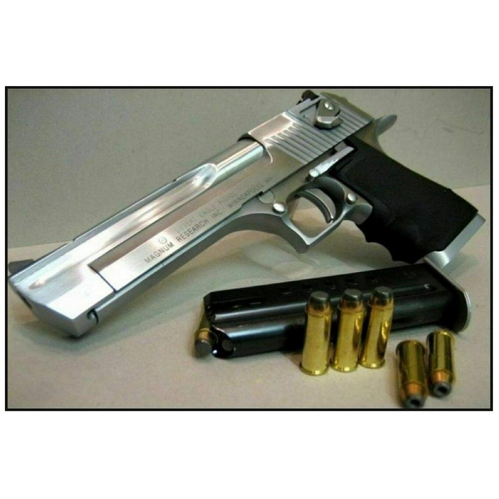 Metal Tin Signs Pistol Victory Wall Decoration Plaque Vintage Art Poster Iron Painting for Man Cave Home Cafe Garden Club Bar