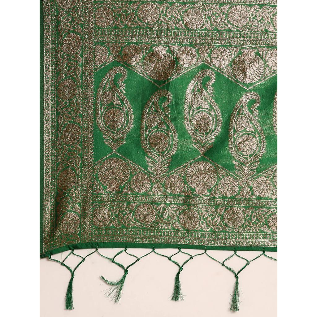 Beautiful Zari Work In Form of Traditional Motifs. This Beautiful Saree Is Elegantly Decorated with Gorgeous Solid Jacquard