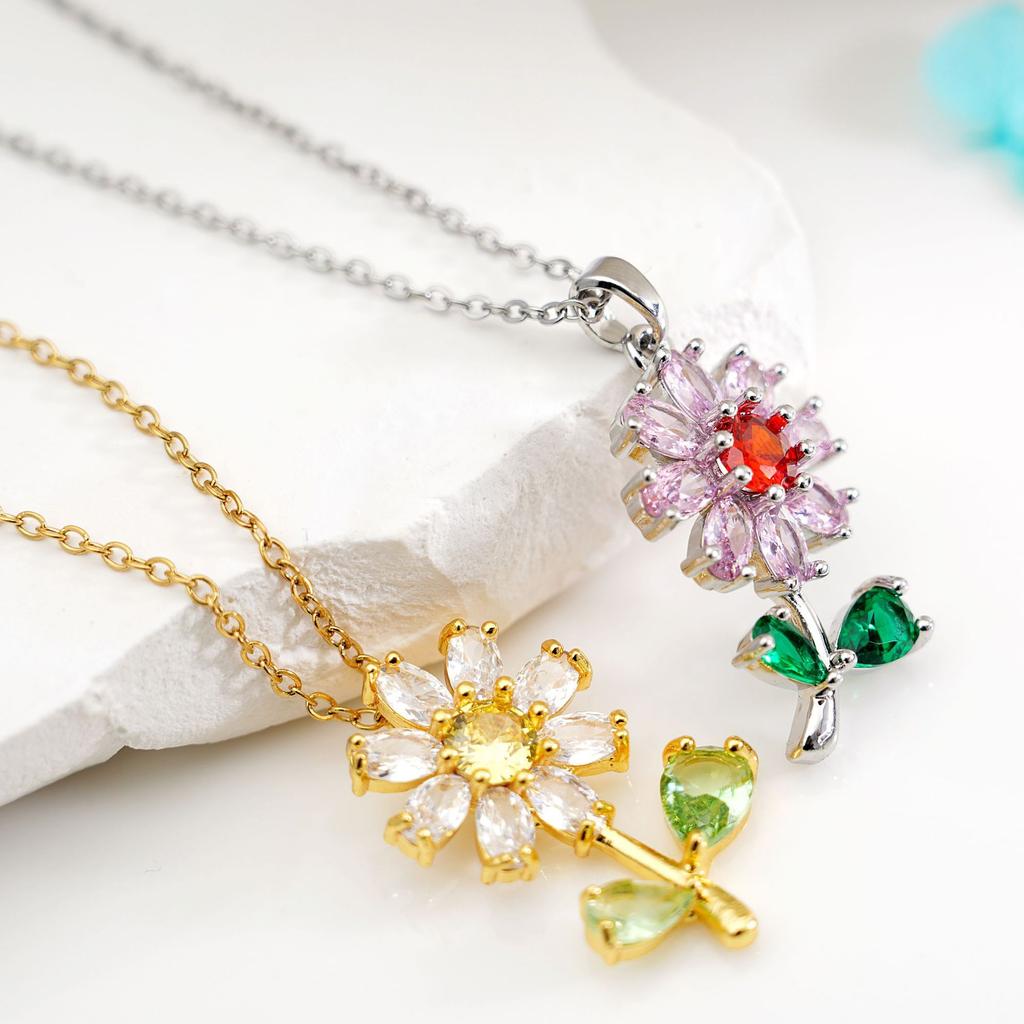 Fashion Sweet Zircon Sunflower Pendant Necklaces for Women Stainless Steel Chain Jewelry Accessories Wedding Party Gifts