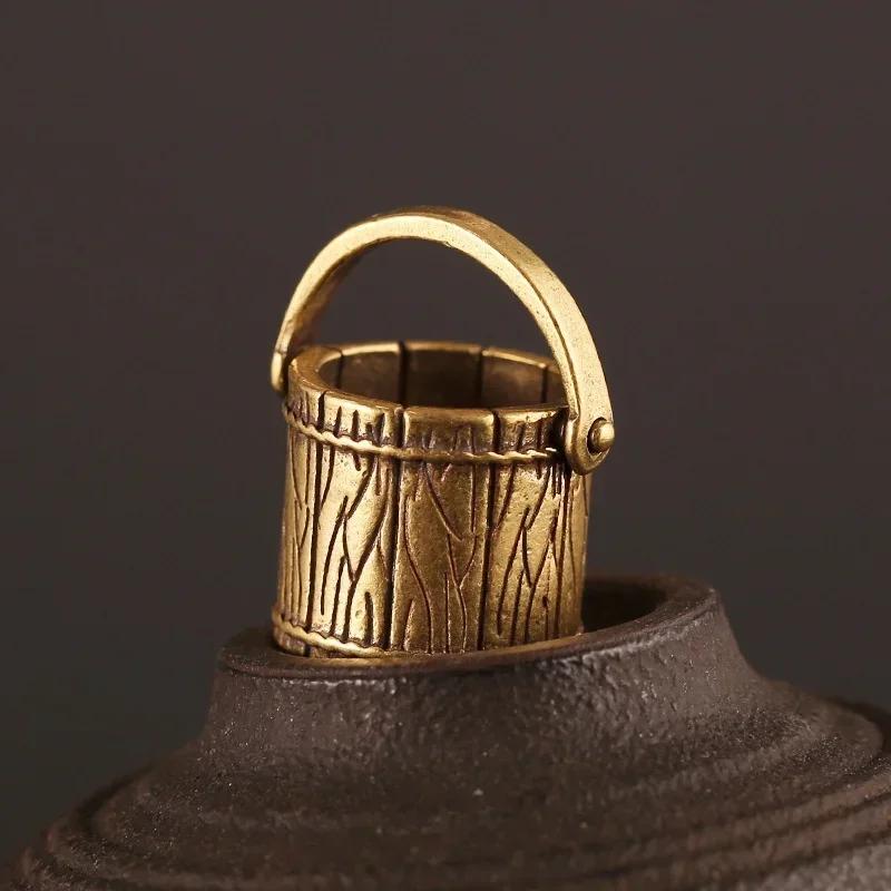 Small Crafts Mini Vintage Copper Bucket Lucky Keychain Hanging Copper Tote Bucket Car Chain Ring Lucky Keychain Home Decoration