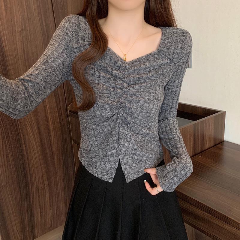 

Versatile Pleated Base Layer T-shirt for Plus Size Women L