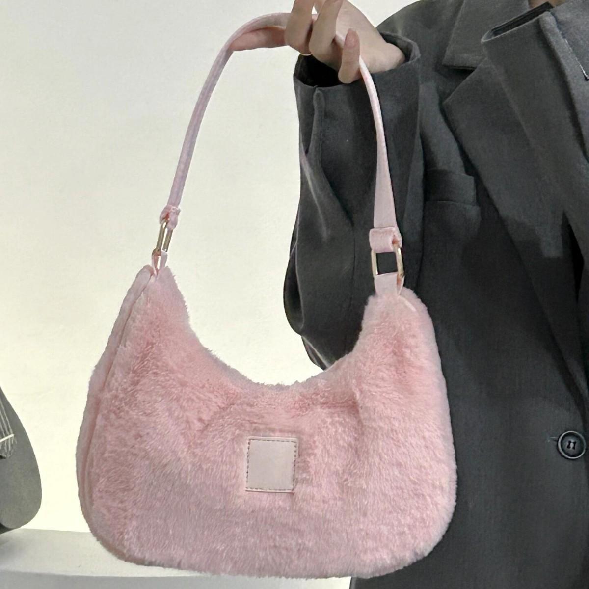 

Autumn and Winter Cute Plush Handbag 2025 New High-end Wool Bag Sweet Girl Versatile One Shoulder Armpit Bag рожевий