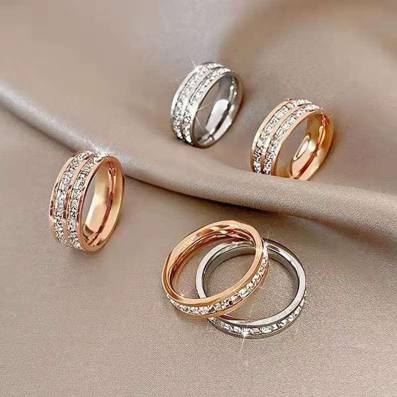 Unisex Hong Kong Style Simple Square Diamond Ring - Fashionable Index or Middle Finger Accessory for Students