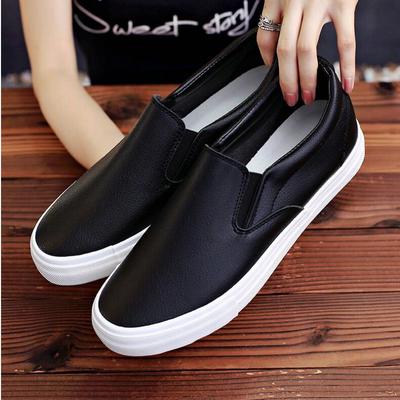 Fashion High Quality Men Fashion Breathable Sneakers Men Leather Flat Shoes Casual Slip On Loafers Driving Shoes Black White Flats 785