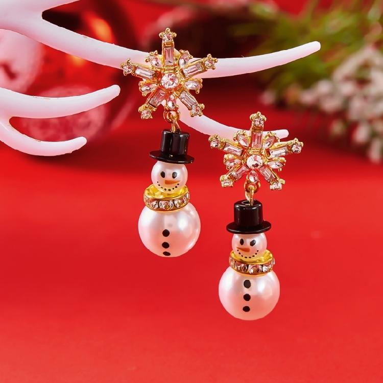 Fashionable Christmas Snowman Hoops Earrings With Crystals Details for Trendy Ladies New Year Fashion Special Gifts