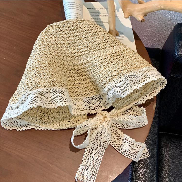 Elegant Ladies' Lace-Trimmed Straw Hat UV-Resistant Sun Protection | Stylish Beige Bucket Hat with Bow Detail for Beach Vacations