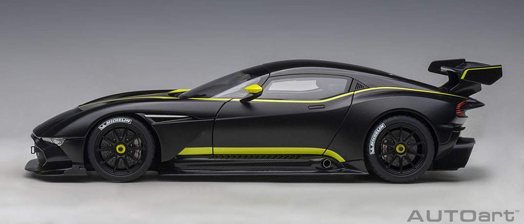 AUTOart Aston Martin Vulcan Matte Green Stripes Finished Product 1/18 Black/Lime