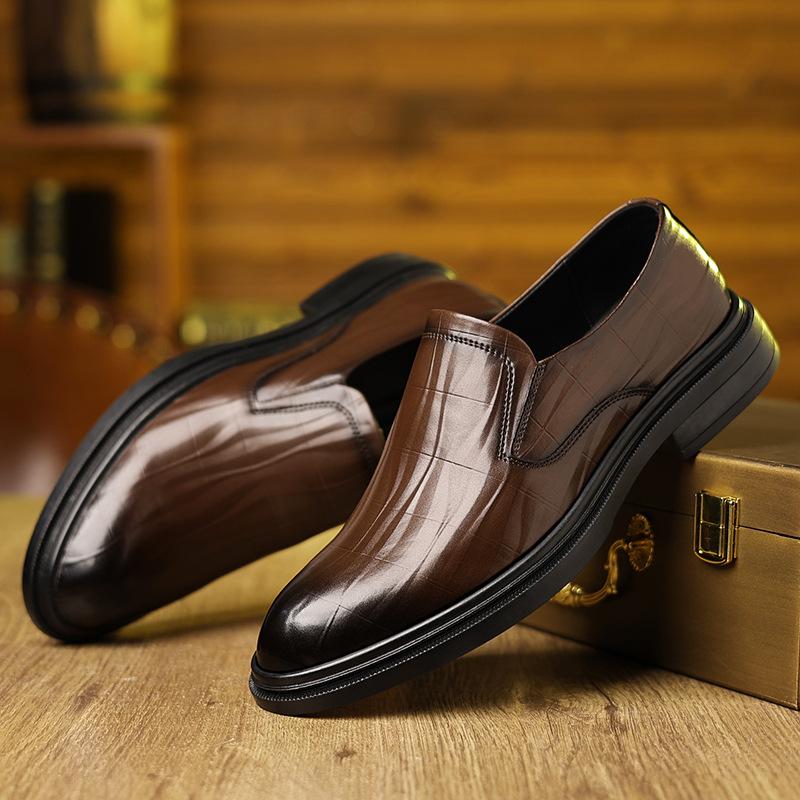 Autumn New Designer Dress Shoes for Men Fashion Casual Work Wedding Shoes Male Solid Color British Style Cow Leather Shoe Man