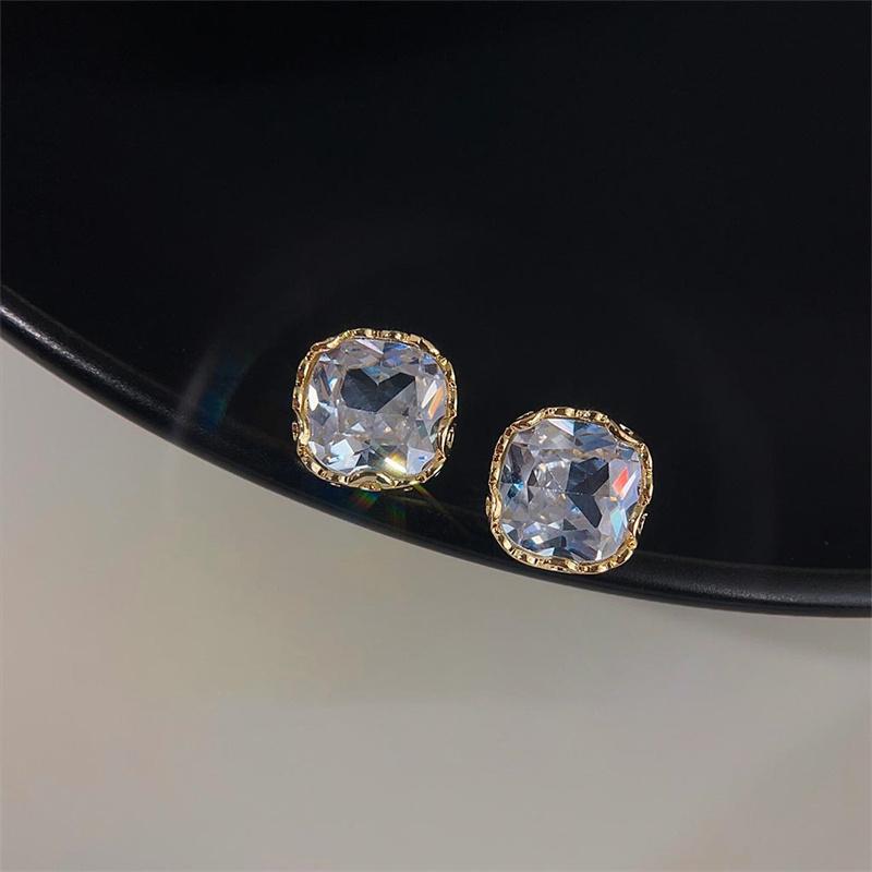 Zircon Sugar Ear Nail for Women