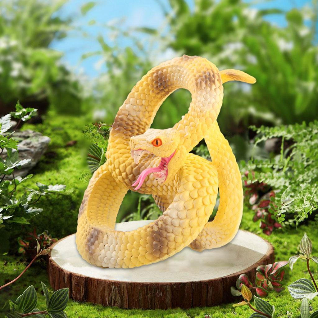 Toy Creepy Birds, Squirrels, Mice Snake Props for Halloween Decoration