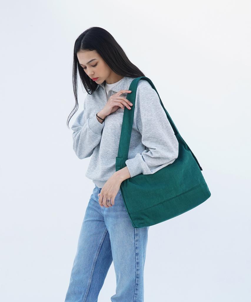 Fasciera Unisex Loose Fit Canvas Shoulder Bag_Libra07