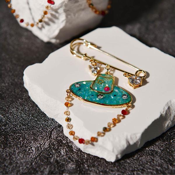 Gat Brooch – MU:DS 2024 Selected Design