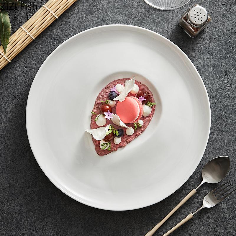 Kreativer weißer Steakteller, Party-Abendessen, Salat, Dessertteller, Heimküche, Keramikteller, Restaurant, Hauptgericht, rundes Geschirr
