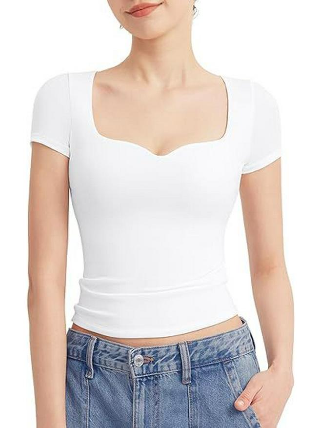 2024 Top Crop ze Slim-Fit Dekoltem w Kształcie Serca z Jedwabiu Mlecznego: Damski sweter z krótkim rękawem