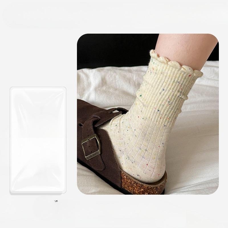 Female Autumn and Winter Simple All Go Up The Idea Gauze Fungus Lace in The Tube Pile Pile Cotton Socks