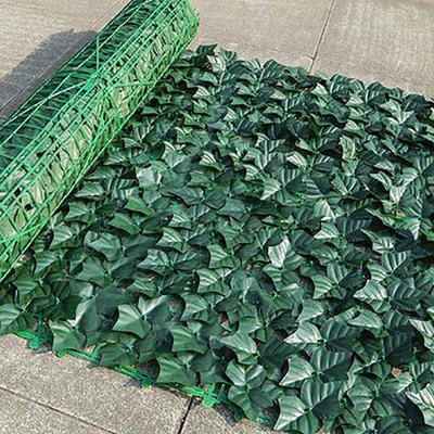 Yapay Sarmaşık Çit Yeşil Yapraklı Çit Panelleri Sahte Gizlilik Çit Ekranı Ev Dış Mekan Bahçe Balkon Dekorasyonu İçin 0.5X3M