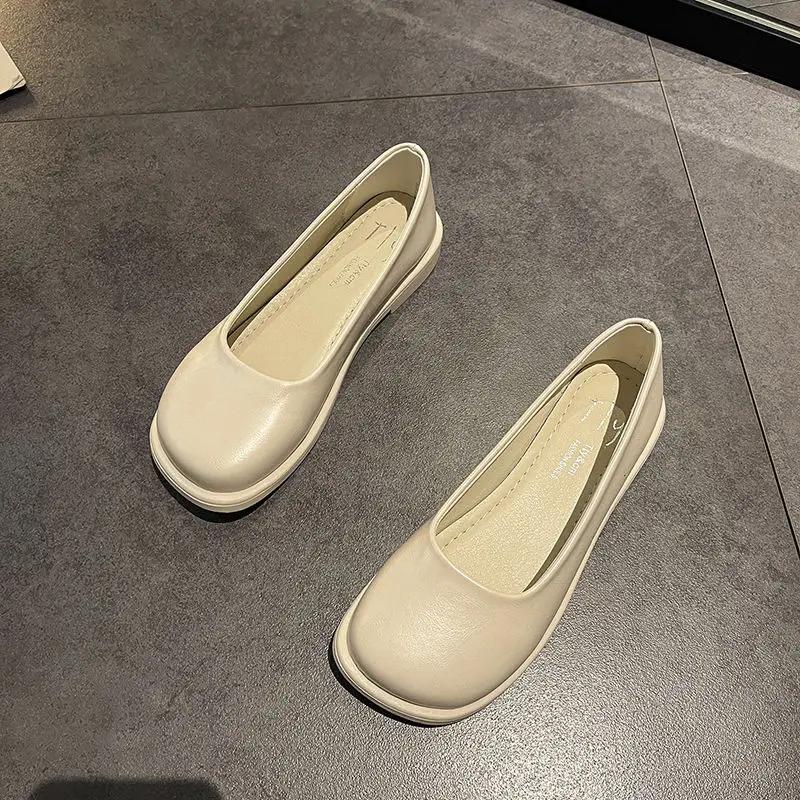 

Fashion Slip On Women Footwear Leather Flat Ladies Shoes Designer Offers Stylish High Quality Low Price Y2k Fashion Casual Luxury 39