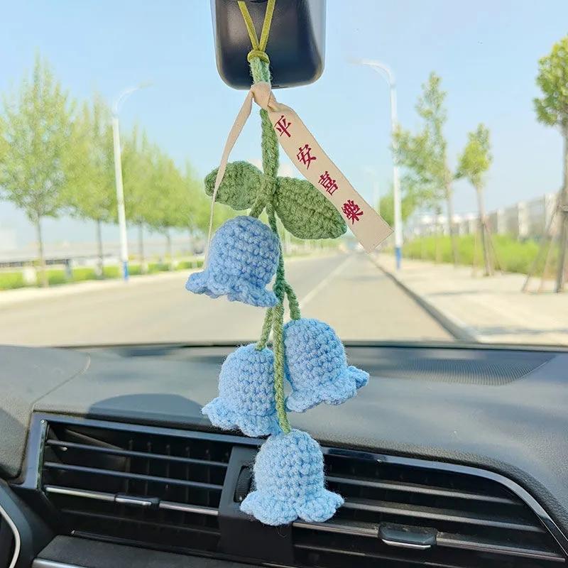 Crochet Flower Keychain Lily Of The Valley Orchid Pendants Car Hanging Decoration Wedding Gift for Guests Knitted Flower Gift