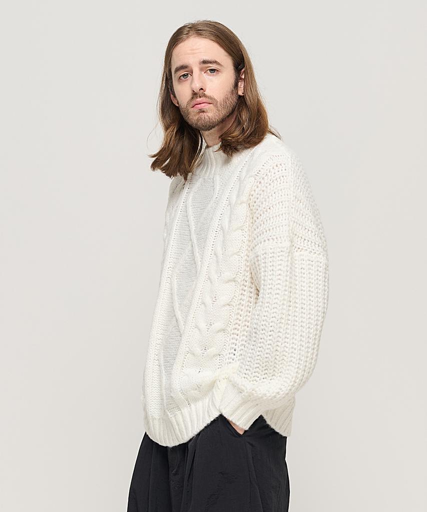 CARGOBROS Semi-Over Cable Mock Neck Knit (Ivory)