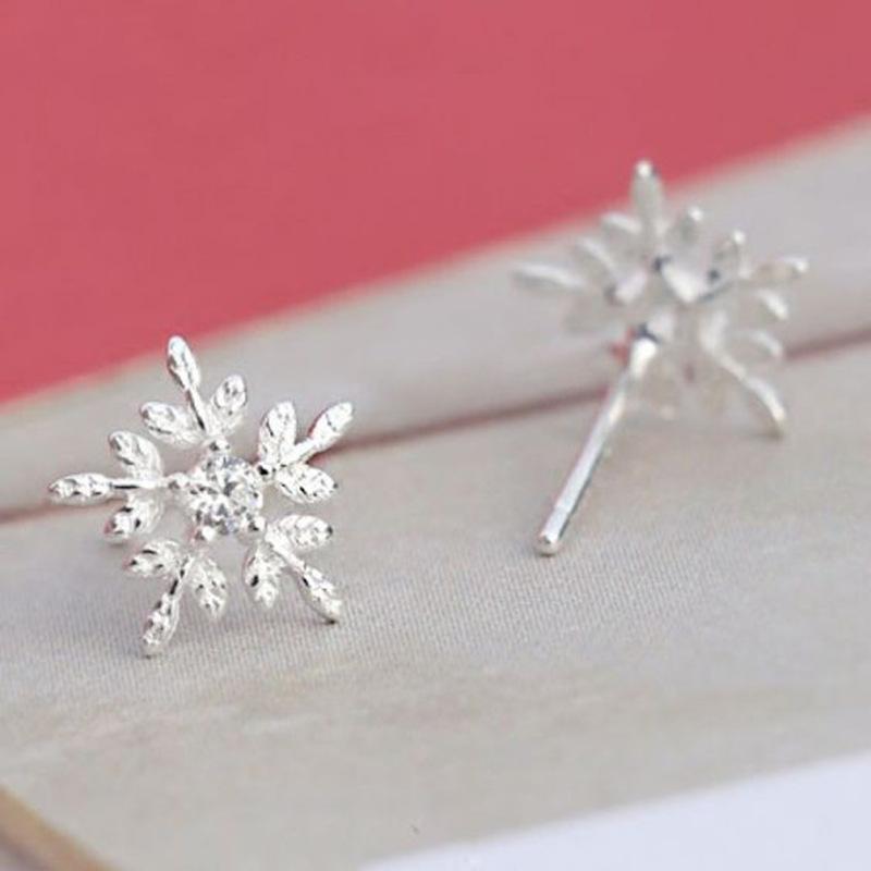 Silver Plated Leaf Snowflake CZ Stud Earrings, Sparkling Nature-Inspired Crystal Studs for Women