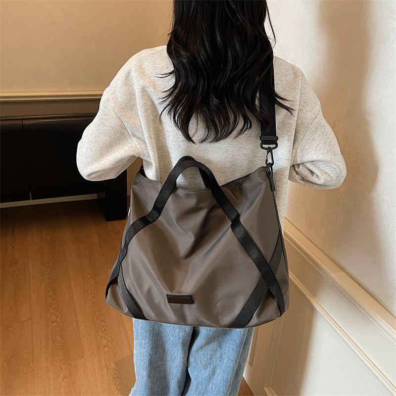 Women Shoulder Bag Large Capacity Travel Bag Oxford Crossbody Bag