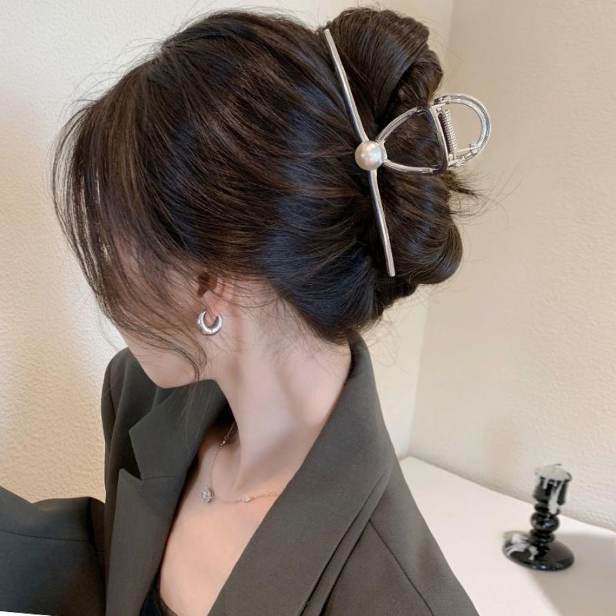 New Punk Geometric Metal Gold Silver Simple Hair Clip Claw for Women Trendy Large Crab Catches Clamp Korea Headwear Accessories