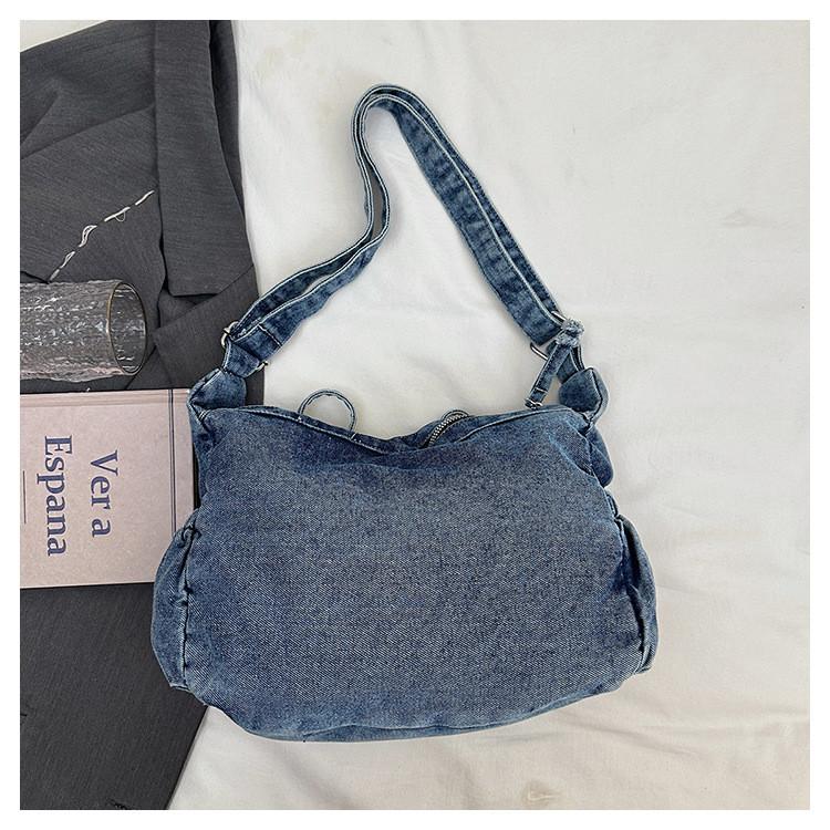 IELGY Retro All-Match One-Shoulder Messenger Washed Denim Bag Casual Bucket Bag Fresh