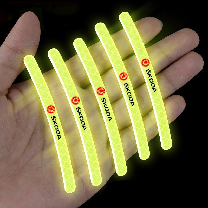 Decorative 20Pcs Car Wheel Hub Reflective Stickers Safety Warning Rim Decals Auto Exterior Upgrade Car-Styling For Skoda Octavia xkbf53