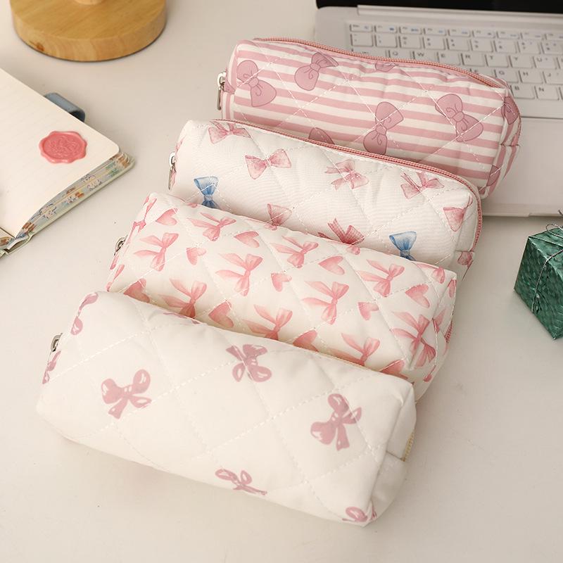 Large Capacity Cute Bow Flower Pencil Case - Stylish Student Stationery Bag