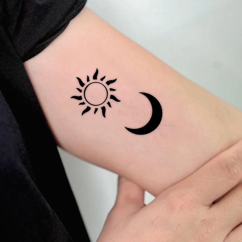 Minimalistische Sonne und Mond Tattoo-Aufkleber Wasserdicht und Langlebig Personalisierbare Handgelenkmodelle Simulierte Tattoo-Aufkleber