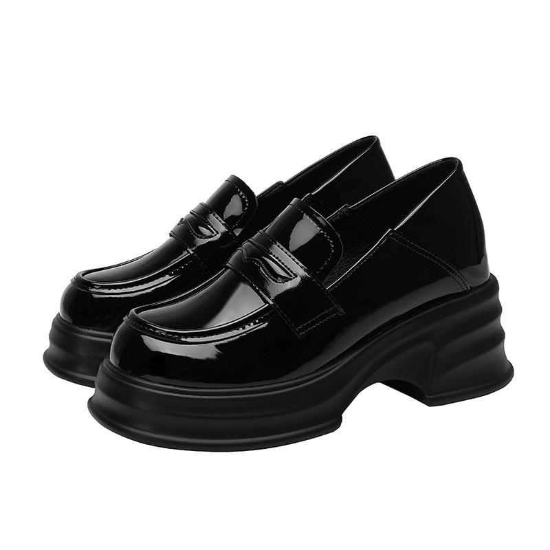 Platform women's new velvet inner height increase small leather shoes small size 3233 thick heel single shoes women