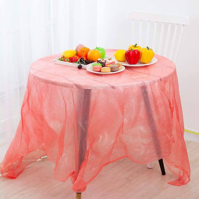 "Vodotěsný jednorázový ubrus z imitace hedvábí pro svatby a bankety"