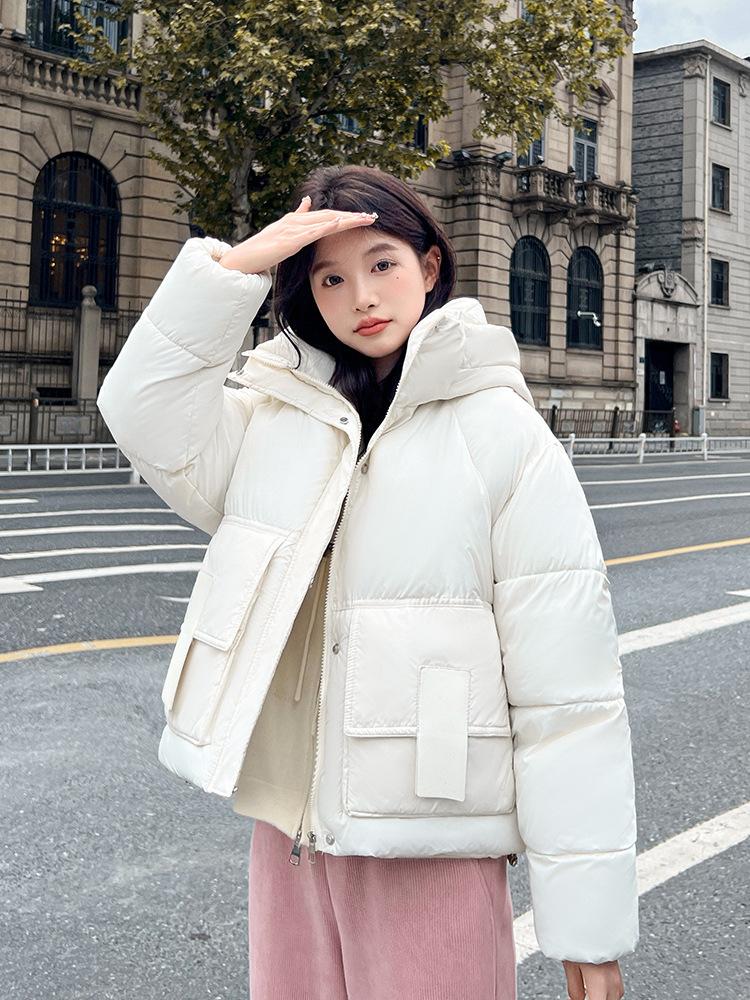 Bread clothes,  clothes, women's short big bags, new loose down  clothes, thickened winter  jackets.