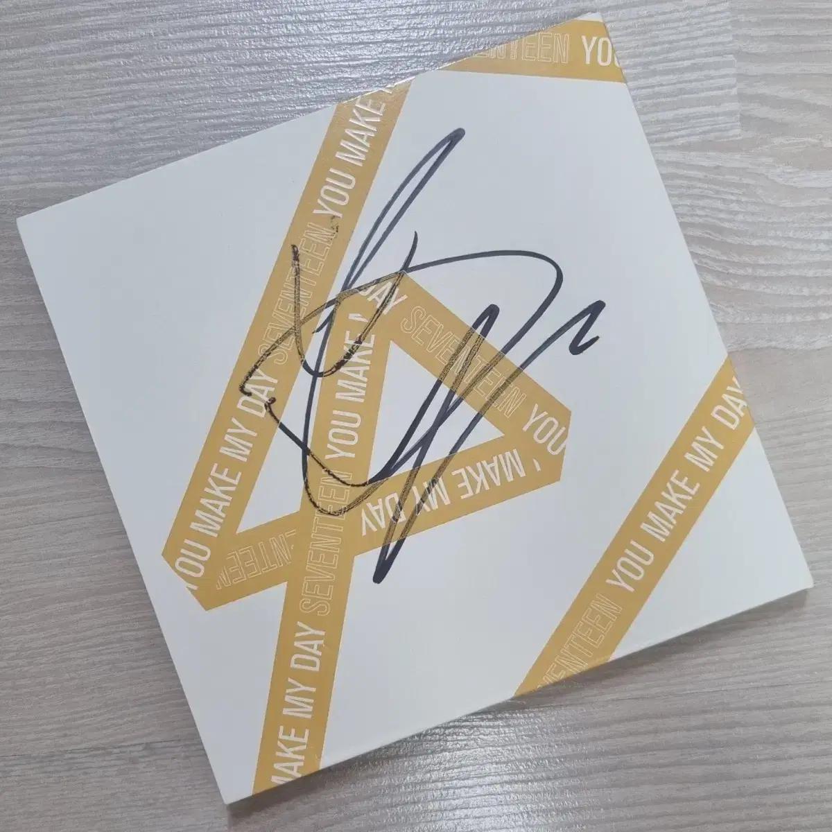 

Seventeen Мини-альбом Seventeen 5 с автографом Хоши Хоши